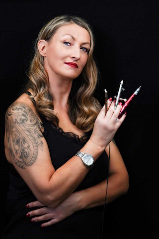 Kontaktbild BM Airbrushtanning Kontaktbild BM Airbrushtanning, Beauty & Brautstyling Ludwigsburg