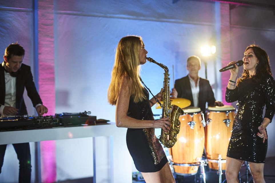 DJ & Friends | Musik für unvergessliche Hochzeiten Bild 1