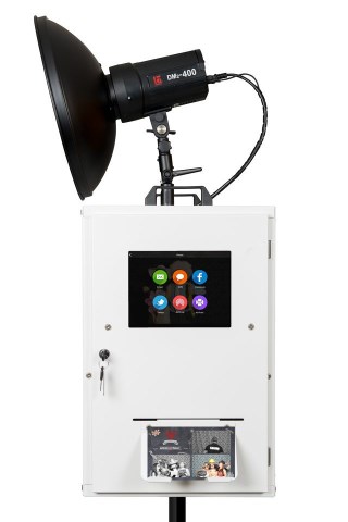 Photobooth-Stuttgart.com - Fotobox mieten, Hochzeitsfotograf · Video Ludwigsburg, Kontaktbild