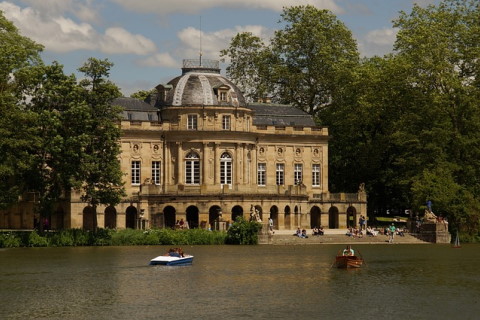 Domäne Monrepos - Seeschloss Domäne Monrepos - Seeschloss